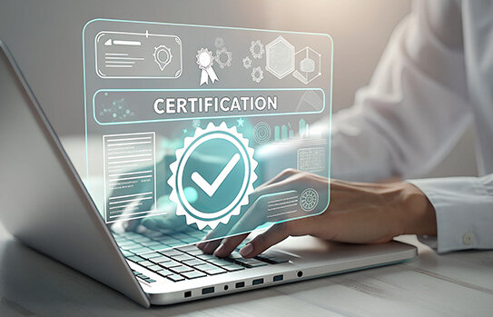 エンジニアとプログラマーの違い《仕事に役立つ資格》