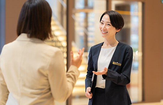 サービス業（接客・飲食業、販売職など）