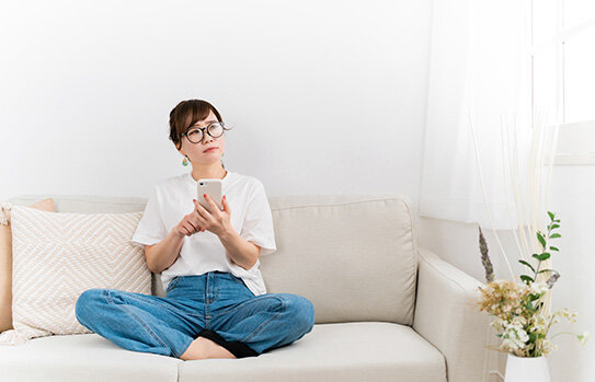 家族や友人と予定が合わせにくい