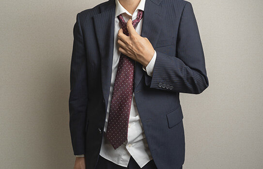 身だしなみに気を遣わなくなる