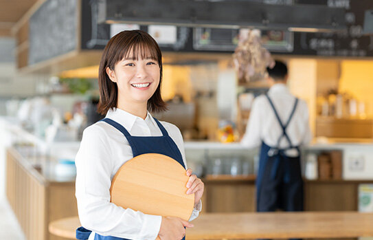 飲食チェーン店のスタッフ