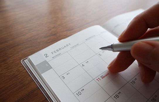 シフト調整などのスケジュール管理が大変