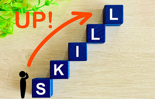 実務経験を積んでスキルを身につける